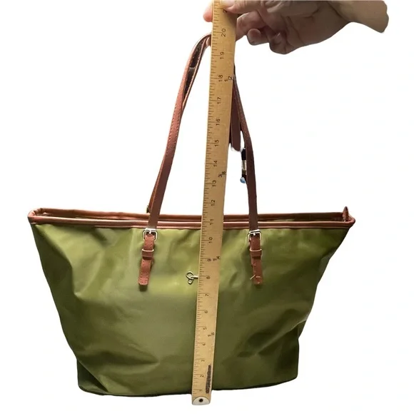 Jessica Simpson bag - Picture 3 of 12